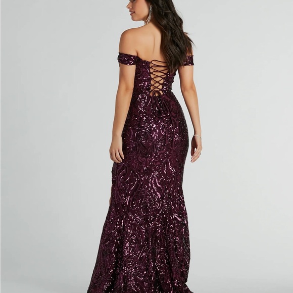 Windsor Strapless Burgundy Mermaid Sequin Dress - Picture 2 of 2